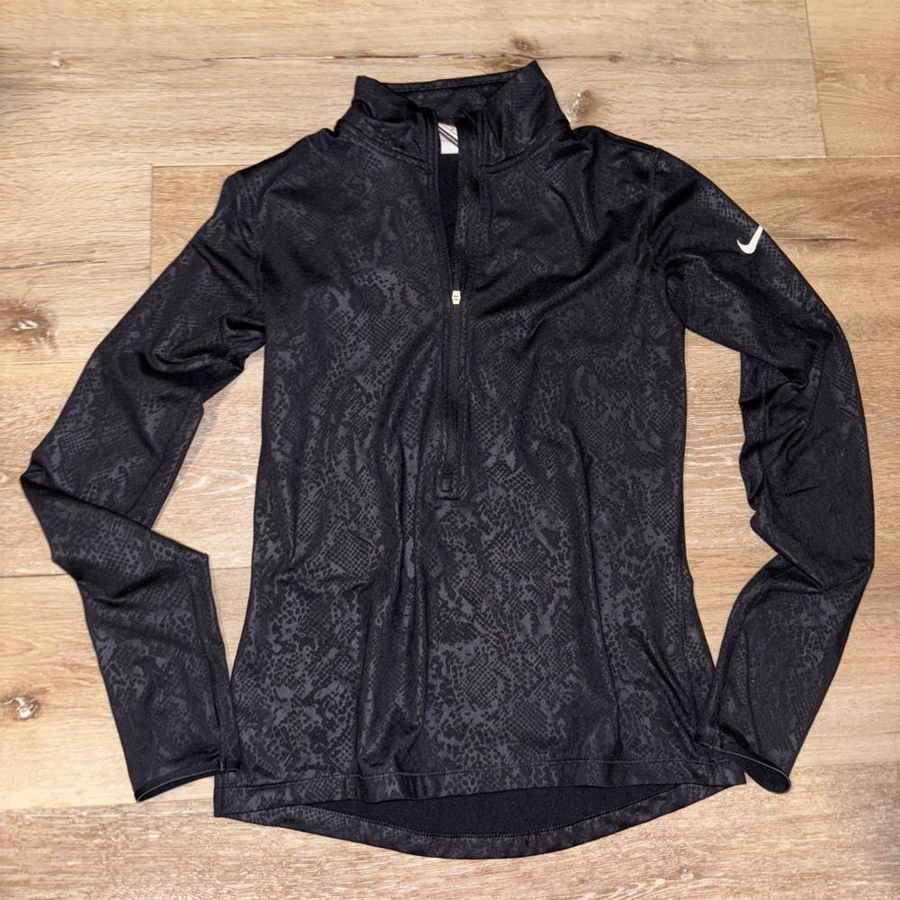 Nike Pro Dri-FIT Quarter Zip Pullover – Size M